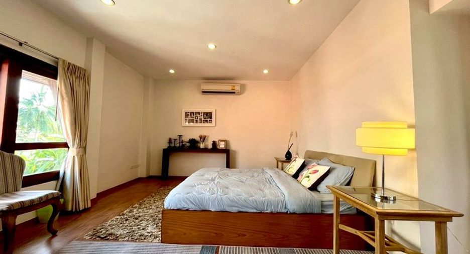 Haus zur Miete mit 4 Zimmer in Bang Lamung, Chonburi
