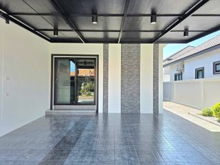 For sale 3 bedrooms condo in Bang Lamung, Chonburi