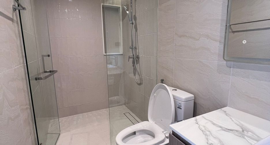 For rent 2 bedrooms condo in Mueang Phuket, Phuket