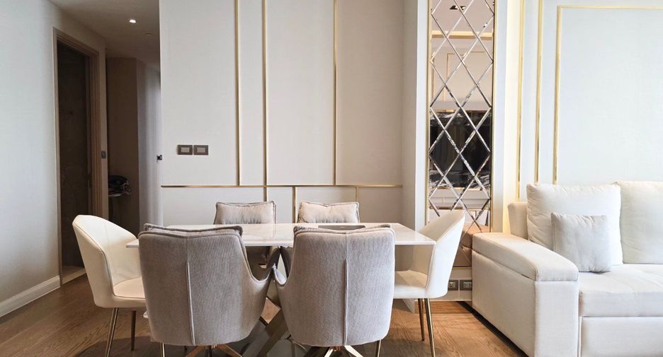 For sale 3 bedrooms condo in Khlong San, Bangkok