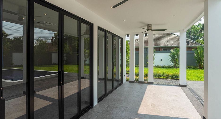 À vendre 4 chambres maison à Mueang Chiang Mai, Chiang Mai