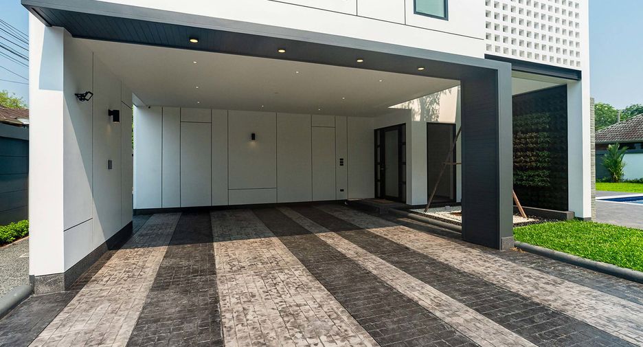 À vendre 4 chambres maison à Mueang Chiang Mai, Chiang Mai