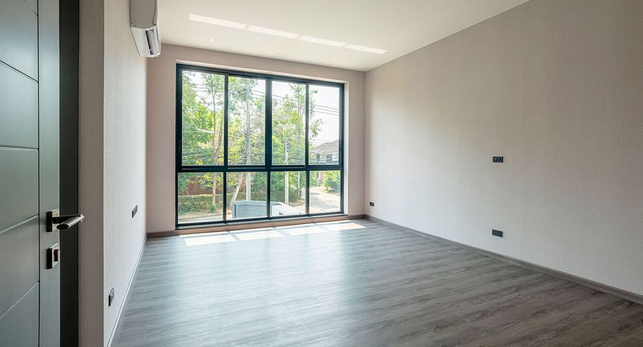 À vendre 4 chambres maison à Mueang Chiang Mai, Chiang Mai