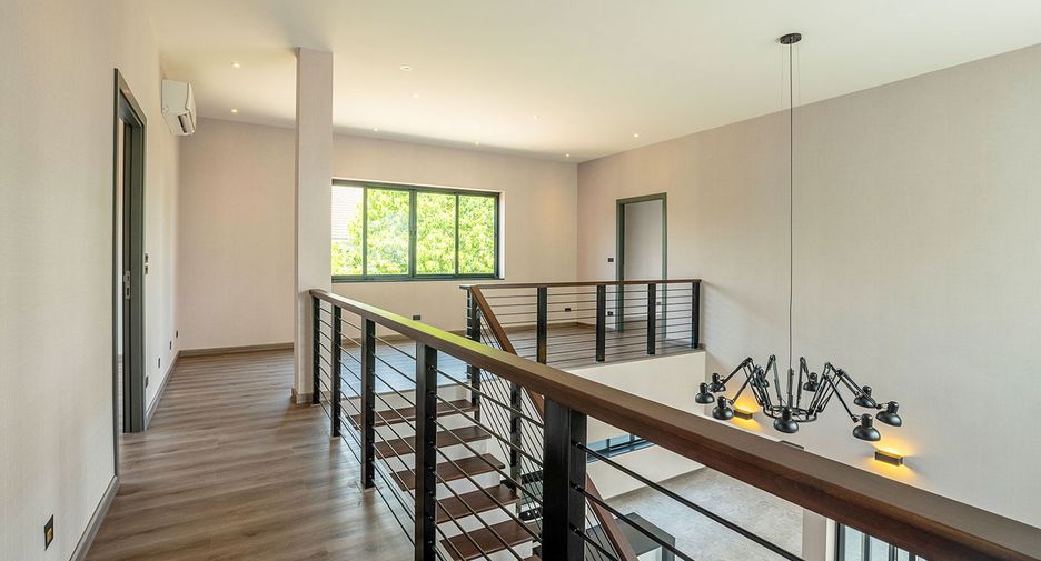 À vendre 4 chambres maison à Mueang Chiang Mai, Chiang Mai