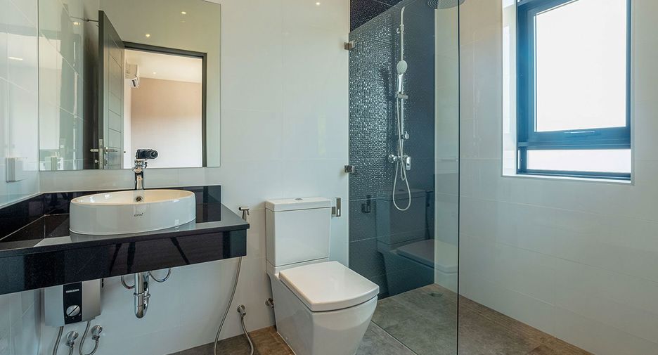À vendre 4 chambres maison à Mueang Chiang Mai, Chiang Mai