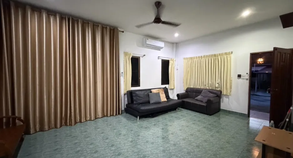For rent 2 bedrooms house in Mueang Phuket, Phuket