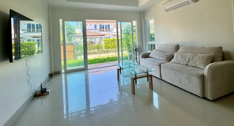 For rent 3 bedrooms house in Thalang, Phuket