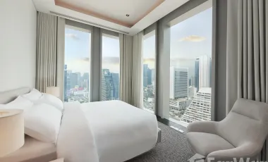For sale 3 bedrooms condo in Sathon, Bangkok