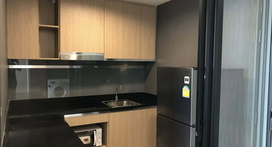 Wohnung zur Miete mit 2 Zimmer in Mueang Samut Prakan, Samut Prakan
