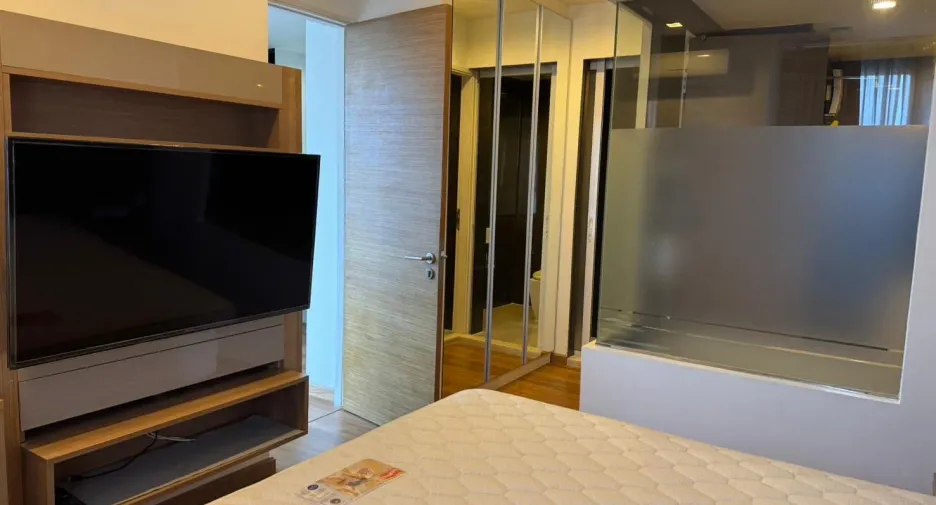 À louer 1 chambre condo à Phra Khanong, Bangkok