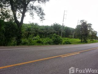 Terreno en venta en Khura Buri, Phang Nga