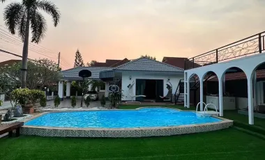 For rent 5 bedrooms house in San Sai, Chiang Mai