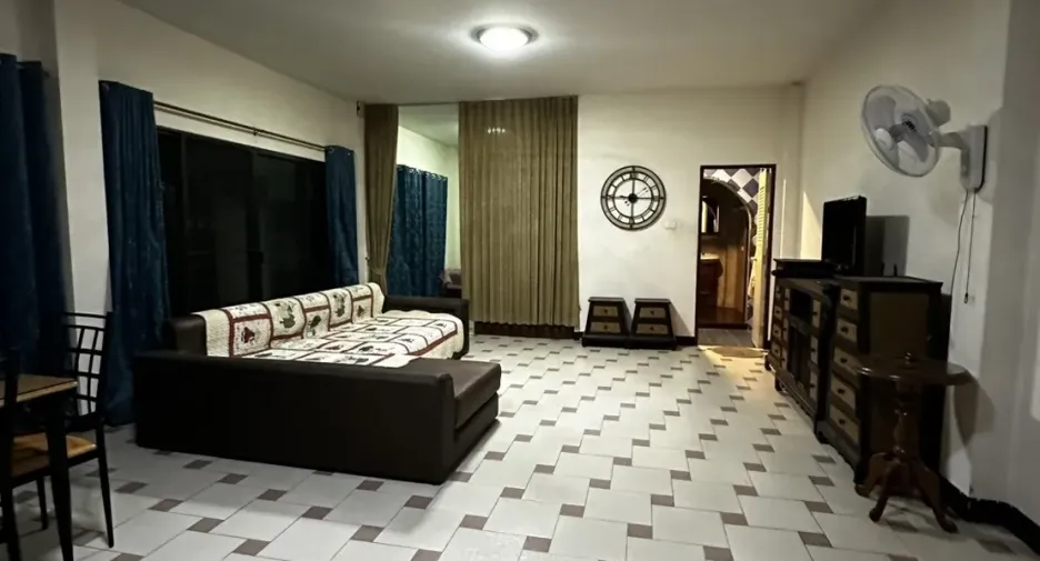For rent 5 bedrooms house in San Sai, Chiang Mai