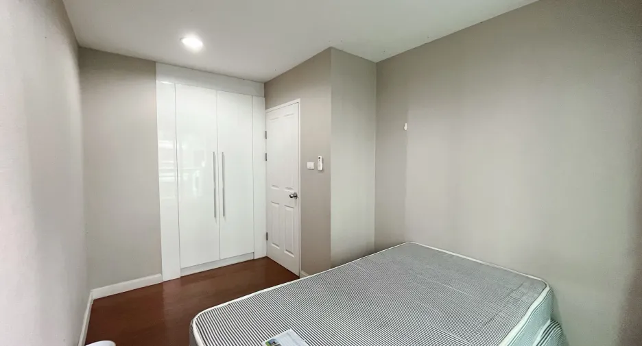 ขาย 2 ห้องนอน คอนโด ใน ห้วยขวาง, กรุงเทพฯ