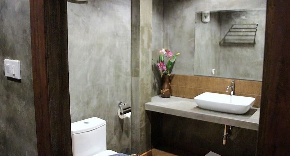 For sale 6 bedrooms hotel in Mueang Phangnga, Phang Nga