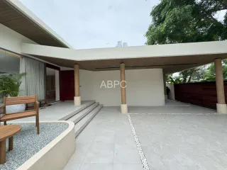 Аренда и продажа 3 спальни дом в Na Jomtien, Паттайя