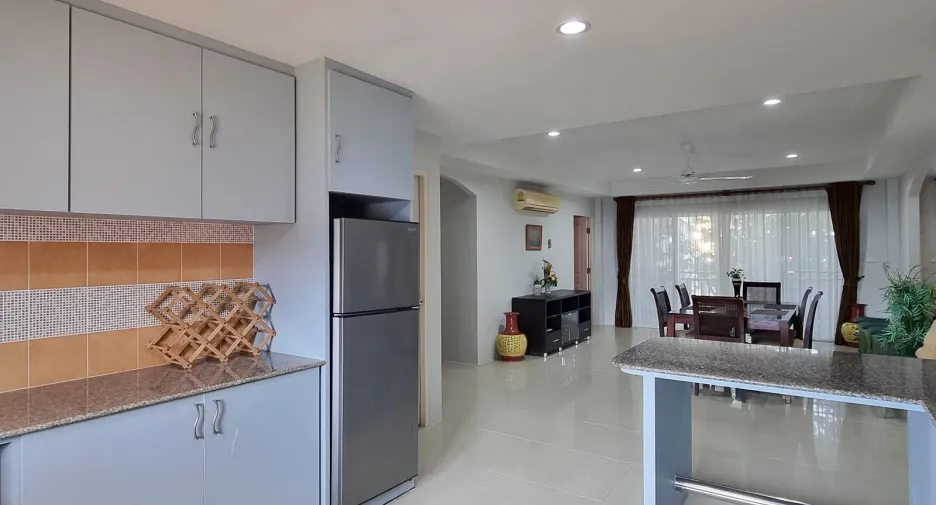 For sale 3 bedrooms condo in Mueang Phuket, Phuket