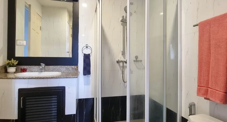 For sale 3 bedrooms condo in Mueang Phuket, Phuket