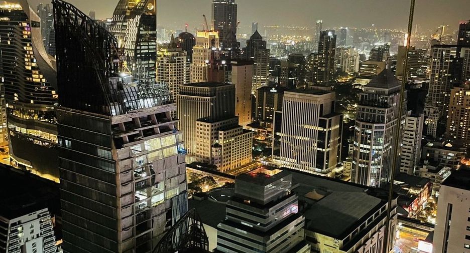For sale 2 bedrooms condo in Pathum Wan, Bangkok
