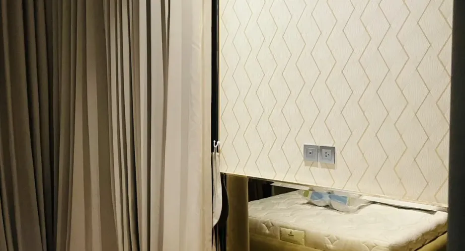 For sale 2 bedrooms condo in Pathum Wan, Bangkok