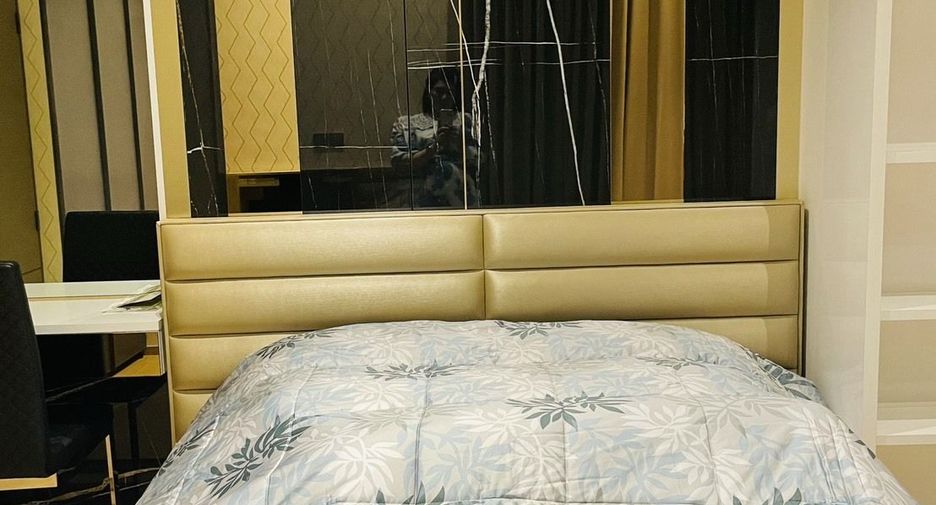 For sale 2 ベッドルーム condo in Pathum Wan, Bangkok