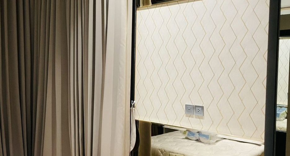 For sale 2 bedrooms condo in Pathum Wan, Bangkok