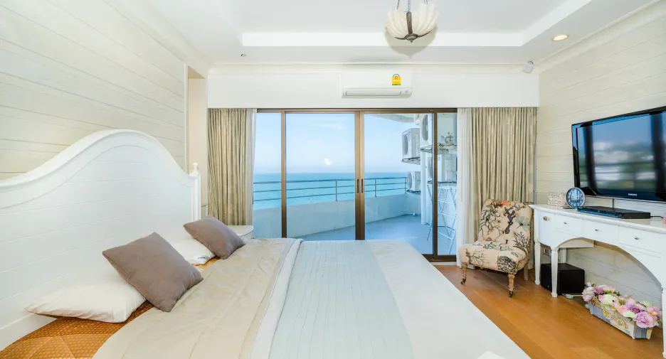 For sale 3 bedrooms condo in Hua Hin, Prachuap Khiri Khan
