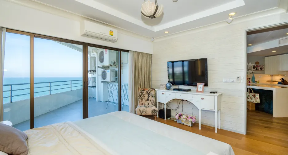 For sale 3 bedrooms condo in Hua Hin, Prachuap Khiri Khan