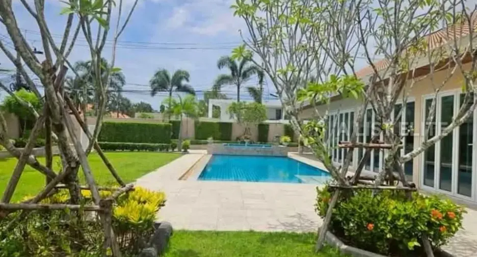 For rent 5 bedrooms house in Bang Lamung, Chonburi
