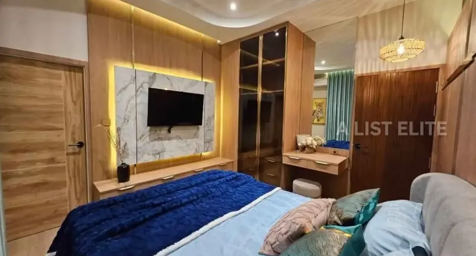 For rent 5 bedrooms house in Bang Lamung, Chonburi