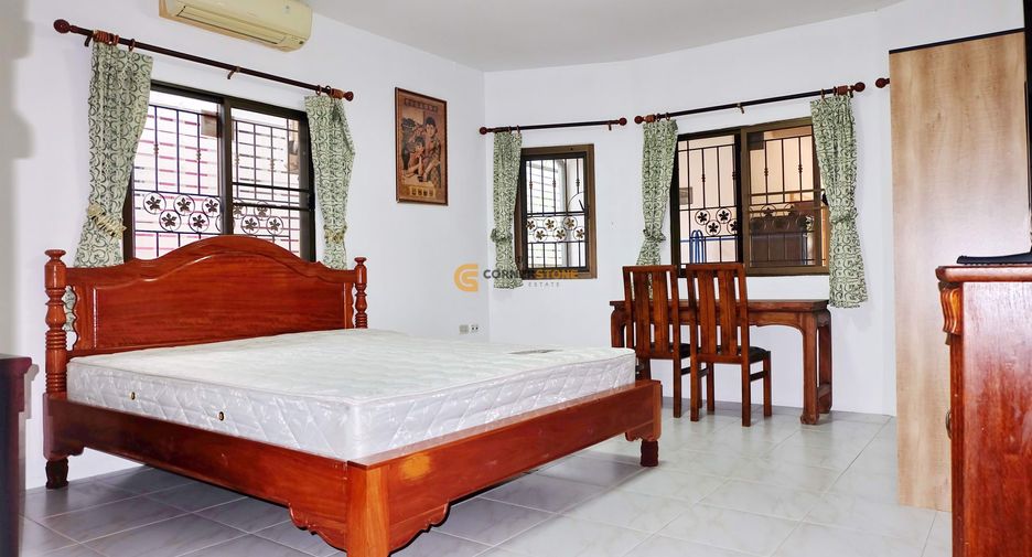 For rent 5 bedrooms house in Bang Lamung, Chonburi
