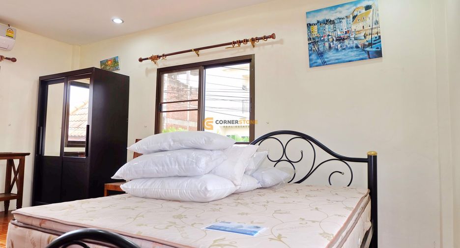 For rent 5 bedrooms house in Bang Lamung, Chonburi