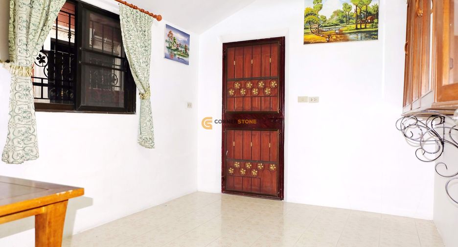 For rent 5 bedrooms house in Bang Lamung, Chonburi