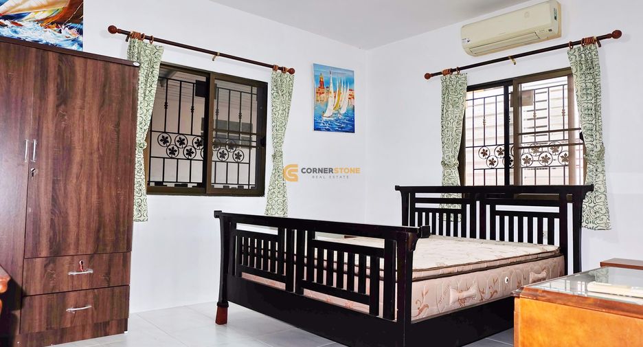 For rent 5 bedrooms house in Bang Lamung, Chonburi