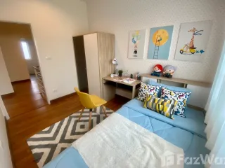 Casa adosada en venta de 4 habitaciones en Bang Lamung, Chonburi
