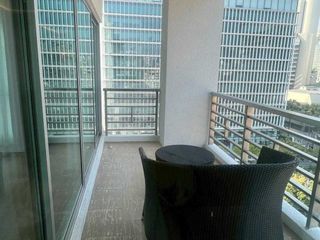 Condo en alquiler de 3 habitaciones en Pathum Wan, Bangkok
