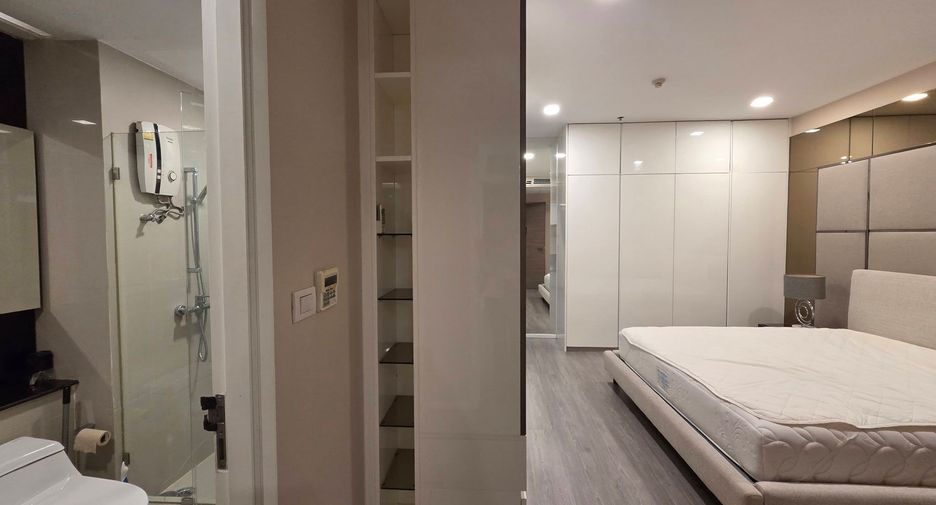 For rent 2 bedrooms condo in Khlong Toei, Bangkok