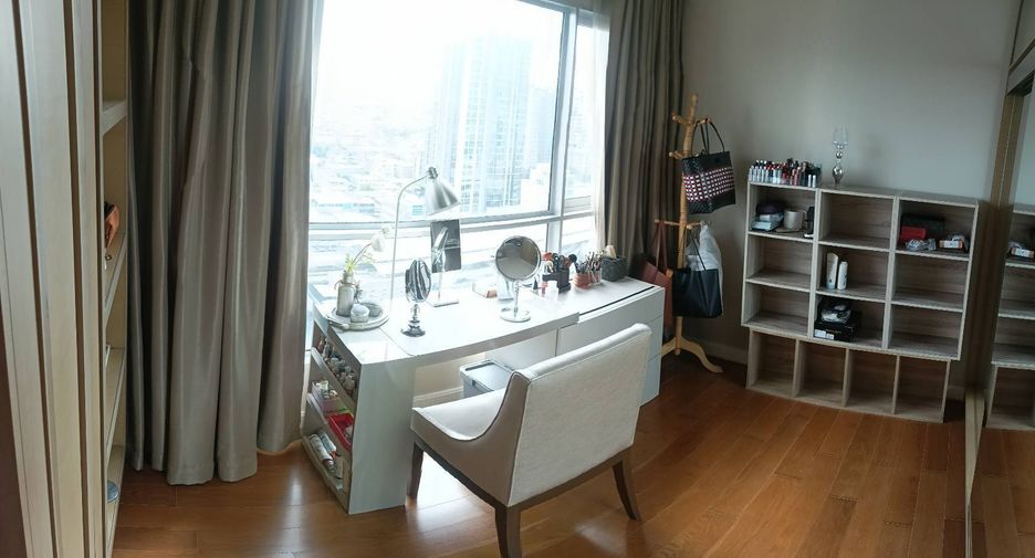 ให้เช่า 3 ห้องนอน คอนโด ใน คลองสาน, กรุงเทพฯ