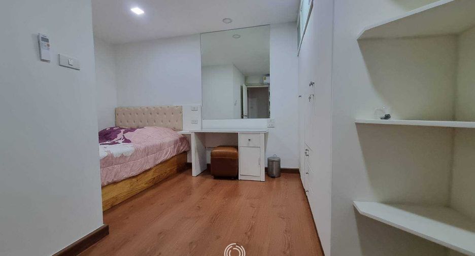 Wohnung zur Miete und zum Kauf mit 2 Zimmer in Khlong Toei, Bangkok