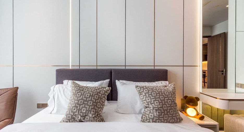 Wohnung zur Miete und zum Kauf mit 3 Zimmer in Sathon, Bangkok