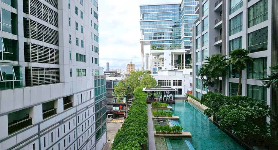 For rent and for sale 2 bedrooms condo in Watthana, Bangkok