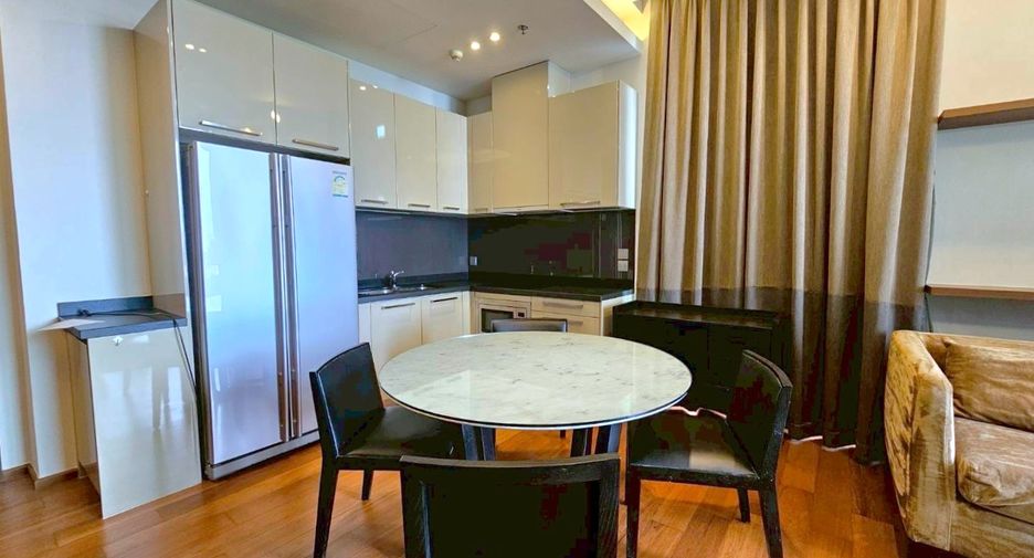 For rent and for sale 2 bedrooms condo in Watthana, Bangkok