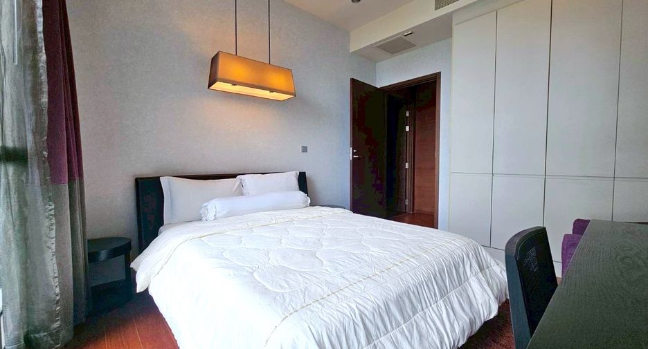 For rent and for sale 2 bedrooms condo in Watthana, Bangkok