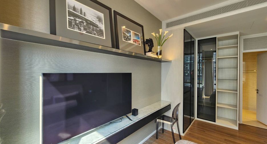For rent and for sale 1 bed condo in Pathum Wan, Bangkok