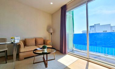 For rent and for sale 1 bed condo in Watthana, Bangkok