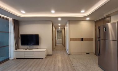 For rent and for sale 2 bedrooms condo in Watthana, Bangkok