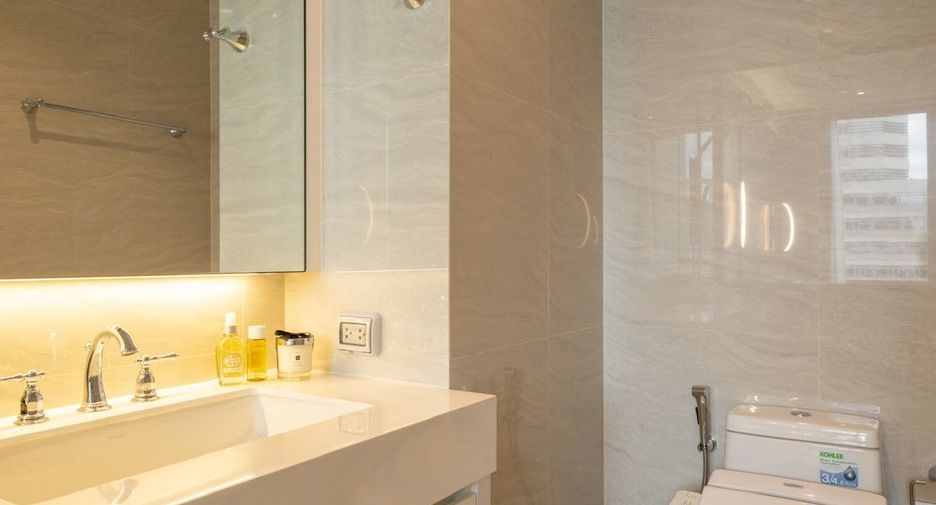 For rent そして for sale 1 Beds condo in Pathum Wan, Bangkok
