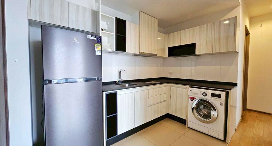 Condo en alquiler y en venta de 2 habitaciones en Watthana, Bangkok