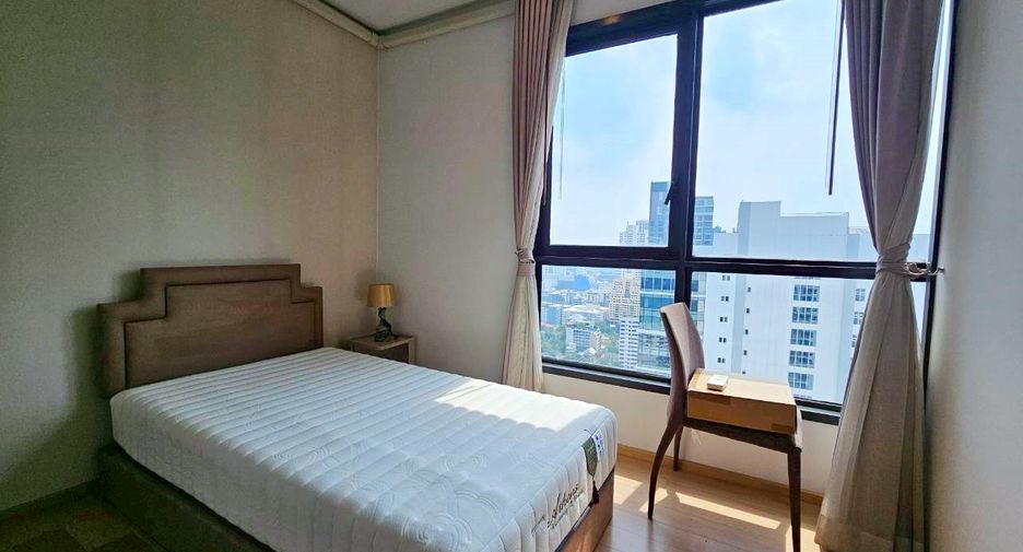 Condo en alquiler y en venta de 2 habitaciones en Watthana, Bangkok