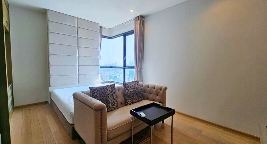Condo en alquiler y en venta de 2 habitaciones en Watthana, Bangkok